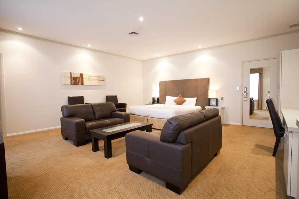 Hotel Beau Monde International Doncaster East Exterior foto