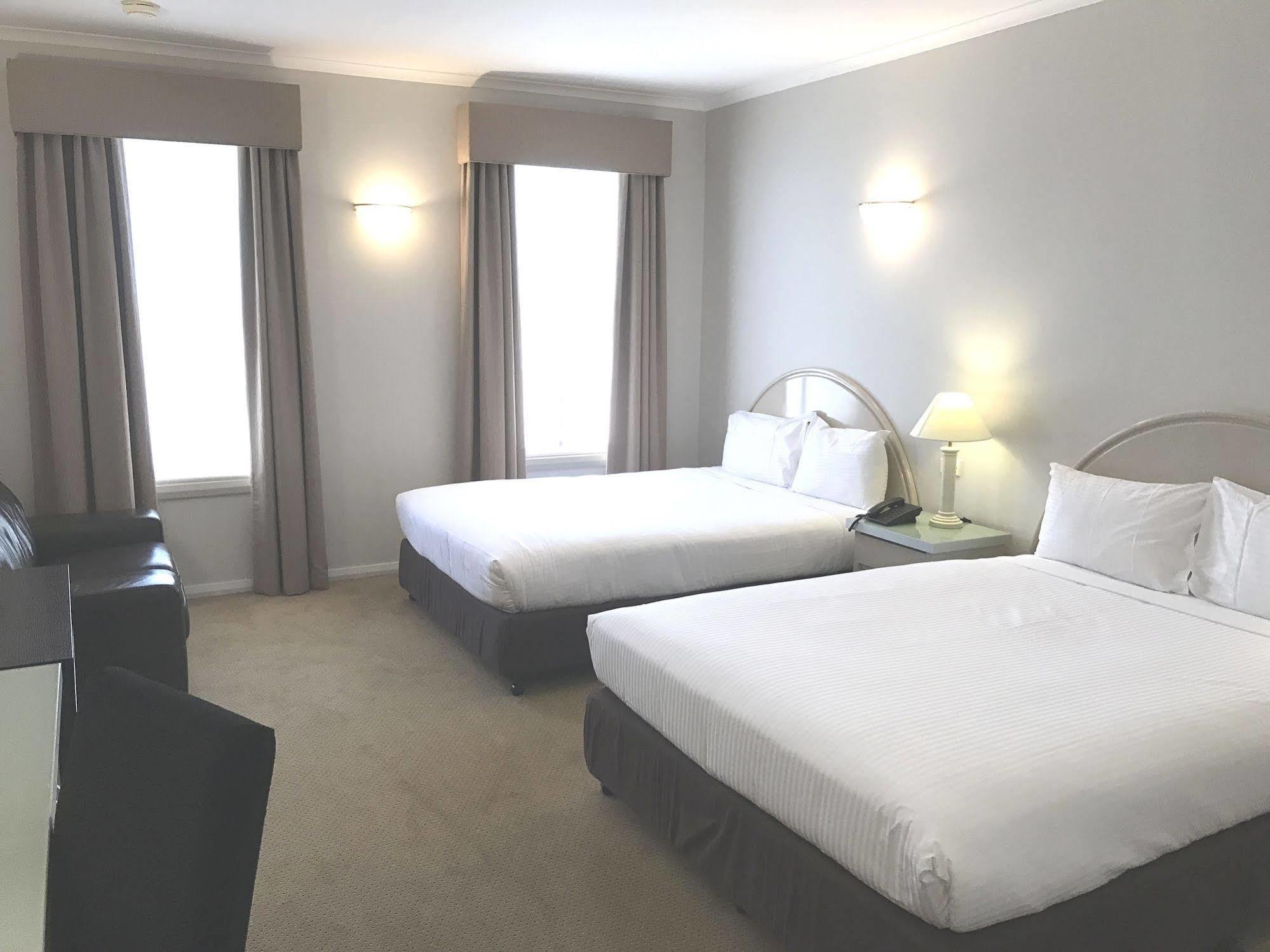 Hotel Beau Monde International Doncaster East Exterior foto